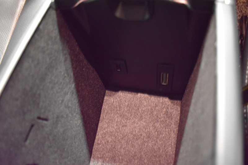 メルセデスベンツ Gクラス G350 ﾌﾞﾙｰﾃｯｸ ﾗｸﾞｼﾞｭｱﾘｰPKG ｾｰﾌﾃｨPKG 211馬力 7速AT 4WD ｻﾝﾙｰﾌ 全席ﾋｰﾀｰ黒革 NEW内装18AW ﾃﾞｨｽﾄﾛ ﾌﾞﾗｲﾝﾄﾞｽﾎﾟｯﾄ ｷｾﾉﾝ ｷｰﾚｽ ﾊﾟｰｸﾄﾛ ARTICOﾀﾞｯｼｭ harman/kardon 地ﾃﾞｼﾞﾅﾋﾞ Bｶﾒﾗ 2年保証