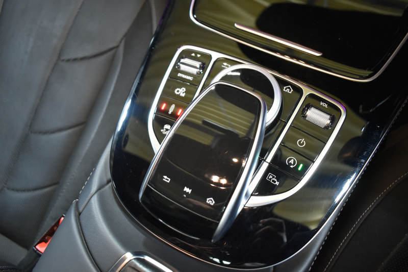 AMG CLSクラス CLS53 4ﾏﾁｯｸ+ ﾚｰﾀﾞｰｾｰﾌﾃｨP 右H 3.0ﾘｯﾀｰ/435馬力 ISG搭載 MEｺﾈｸﾄ ｺﾗﾑ9速 4WD 1ｵｰﾅｰ ｶﾞﾗｽｻﾝﾙｰﾌ ﾋｰﾀｰｸｰﾗｰ黒革 ﾃﾞｨｽﾄﾛ BSM Lﾁｪﾝｼﾞ AMGｴｱﾛ20AW ｷｰﾚｽGO PTS ﾌﾞﾙﾒｽﾀｰ HUD ﾌｯﾄｹﾞｰﾄ LEDﾍｯﾄﾞﾗｲﾄ 地ﾃﾞｼﾞﾅﾋﾞ 360ｶﾒﾗ 2年保証