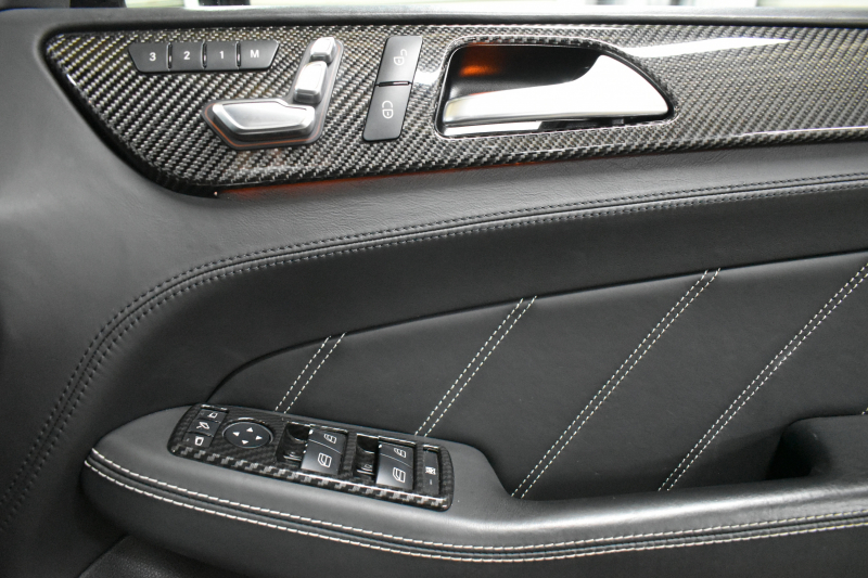 AMG GLE GLE63 S 4M  AMGｴｸｽｸﾙｰｼﾌﾞP ﾚｰﾀﾞｰSP ﾊﾟﾉﾗﾏSR ﾍﾞﾝﾁﾚｰﾀｰ＆全席ﾋｰﾀｰ黒革 B&Oｻｳﾝﾄﾞ  ﾃﾞｨｽﾄﾛ ﾌﾞﾗｲﾝﾄﾞｽﾎﾟｯﾄ Lｷｰﾌﾟ AMGｴｱﾛ21AW Sｽﾃｯﾌﾟ ｷｰﾚｽGo PTS ﾌｯﾄｹﾞｰﾄ 地ﾃﾞｼﾞ360ｶﾒﾗ 2年保証