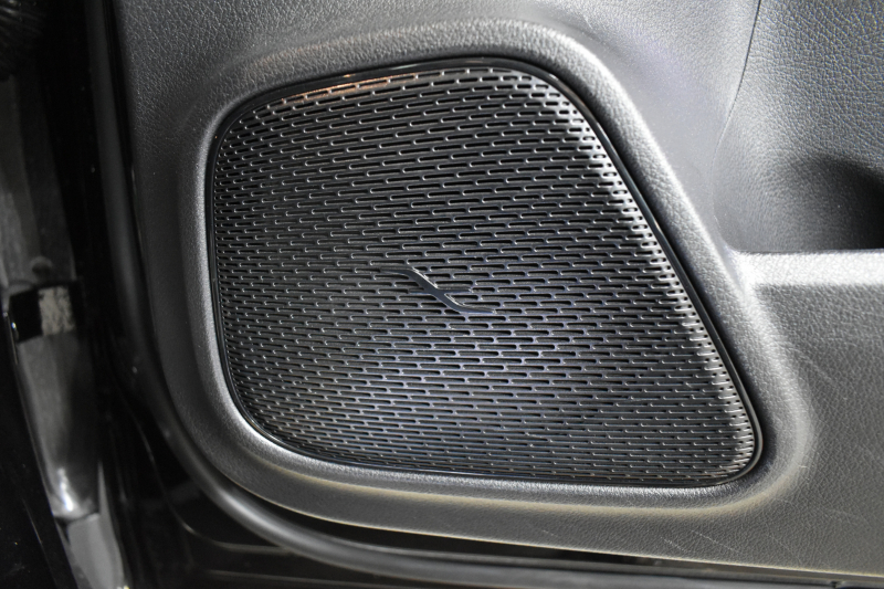 AMG GLB MercedesAMG GLB35 4ﾏﾁｯｸ AMGｱﾄﾞﾊﾞﾝｽﾄﾞ＆ﾊﾟﾌｫｰﾏﾝｽP ﾚｰﾀﾞｰｾｰﾌﾃｨP 8速 ﾊﾟﾉﾗﾏｻﾝﾙｰﾌ ﾋｰﾀｰ黒/赤革 対話式ﾅﾋﾞ ﾃﾞｨｽﾄﾛ BSM Lｷｰﾌﾟ AMGｴｱﾛ19AW ｷｰﾚｽGO PTS HUD  地ﾃﾞｼﾞﾅﾋﾞ 360ｶﾒﾗ 2年保証