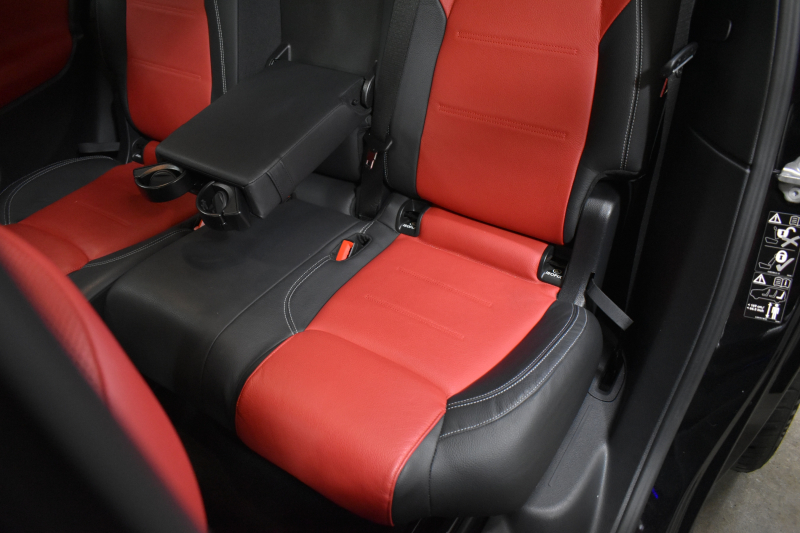 AMG GLB MercedesAMG GLB35 4ﾏﾁｯｸ AMGｱﾄﾞﾊﾞﾝｽﾄﾞ＆ﾊﾟﾌｫｰﾏﾝｽP ﾚｰﾀﾞｰｾｰﾌﾃｨP 8速 ﾊﾟﾉﾗﾏｻﾝﾙｰﾌ ﾋｰﾀｰ黒/赤革 対話式ﾅﾋﾞ ﾃﾞｨｽﾄﾛ BSM Lｷｰﾌﾟ AMGｴｱﾛ19AW ｷｰﾚｽGO PTS HUD  地ﾃﾞｼﾞﾅﾋﾞ 360ｶﾒﾗ 2年保証