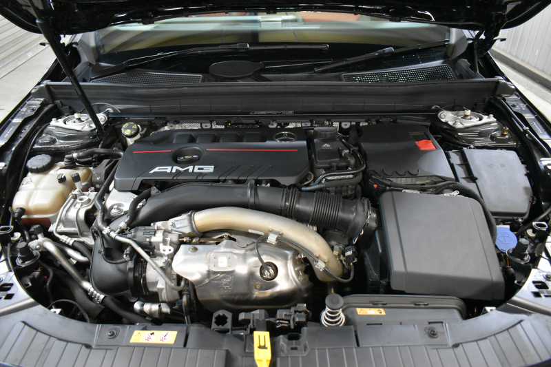 AMG GLB MercedesAMG GLB35 4ﾏﾁｯｸ AMGｱﾄﾞﾊﾞﾝｽﾄﾞ＆ﾊﾟﾌｫｰﾏﾝｽP ﾚｰﾀﾞｰｾｰﾌﾃｨP 8速 ﾊﾟﾉﾗﾏｻﾝﾙｰﾌ ﾋｰﾀｰ黒/赤革 対話式ﾅﾋﾞ ﾃﾞｨｽﾄﾛ BSM Lｷｰﾌﾟ AMGｴｱﾛ19AW ｷｰﾚｽGO PTS HUD  地ﾃﾞｼﾞﾅﾋﾞ 360ｶﾒﾗ 2年保証