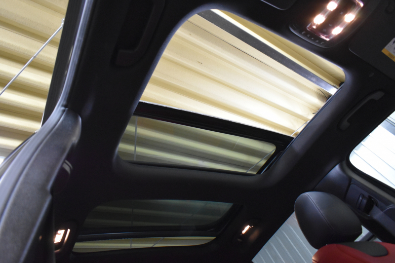 AMG GLB MercedesAMG GLB35 4ﾏﾁｯｸ AMGｱﾄﾞﾊﾞﾝｽﾄﾞ＆ﾊﾟﾌｫｰﾏﾝｽP ﾚｰﾀﾞｰｾｰﾌﾃｨP 8速 ﾊﾟﾉﾗﾏｻﾝﾙｰﾌ ﾋｰﾀｰ黒/赤革 対話式ﾅﾋﾞ ﾃﾞｨｽﾄﾛ BSM Lｷｰﾌﾟ AMGｴｱﾛ19AW ｷｰﾚｽGO PTS HUD  地ﾃﾞｼﾞﾅﾋﾞ 360ｶﾒﾗ 2年保証