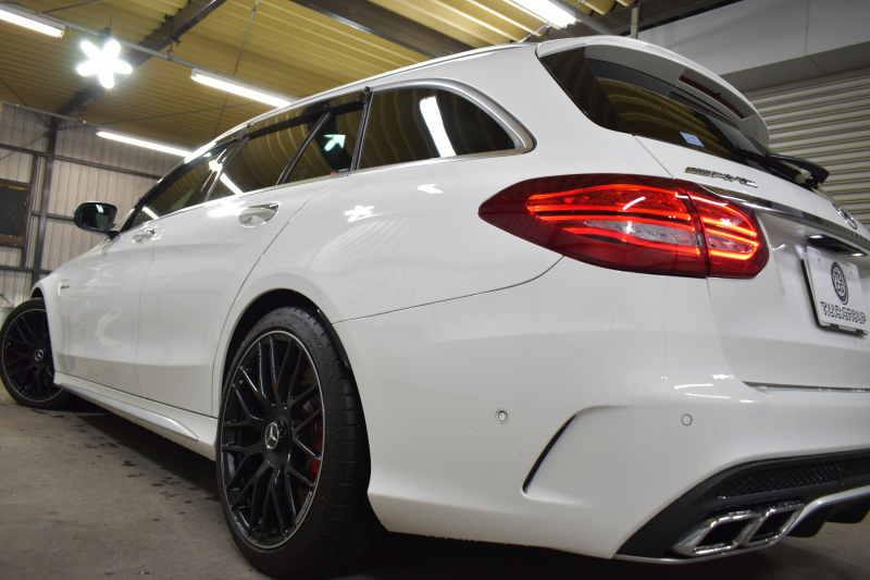 AMG Cクラス C63Sﾜｺﾞﾝ ﾚｰﾀﾞｰｾｰﾌﾃｨP V8ﾂｲﾝﾀｰﾎﾞ/510馬力 右ﾊﾝﾄﾞﾙ ﾊﾟﾉﾗﾏｻﾝﾙｰﾌ 専用19AW AMGﾊﾟﾌｫｰﾏﾝｽ/赤黒革ｼｰﾄ/ｽﾃｱﾘﾝｸﾞ/ｴｸﾞｿﾞｰｽﾄ ﾌﾞﾙﾒｽﾀｰ HUD ｴｱﾊﾞﾗﾝｽP ﾃﾞｨｽﾄﾛﾆｯｸ ﾌﾞﾗｲﾝﾄﾞS ﾚｰﾝｷｰﾌﾟ ﾅﾋﾞTV Bｶﾒﾗ ﾌｯﾄｹﾞｰﾄ ｷｰGO 2年保証