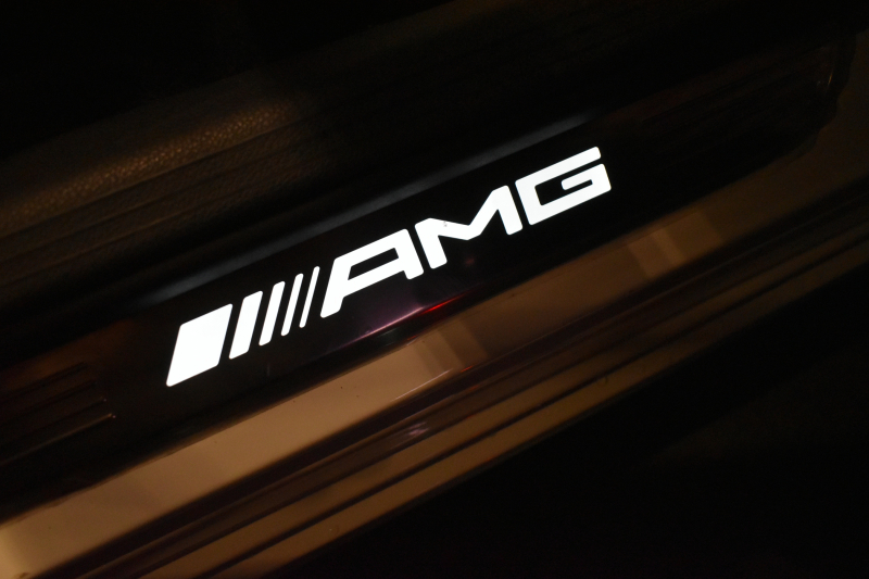 AMG Cクラス C63Sﾜｺﾞﾝ ﾚｰﾀﾞｰｾｰﾌﾃｨP V8ﾂｲﾝﾀｰﾎﾞ/510馬力 右ﾊﾝﾄﾞﾙ ﾊﾟﾉﾗﾏｻﾝﾙｰﾌ 専用19AW AMGﾊﾟﾌｫｰﾏﾝｽ/赤黒革ｼｰﾄ/ｽﾃｱﾘﾝｸﾞ/ｴｸﾞｿﾞｰｽﾄ ﾌﾞﾙﾒｽﾀｰ HUD ｴｱﾊﾞﾗﾝｽP ﾃﾞｨｽﾄﾛﾆｯｸ ﾌﾞﾗｲﾝﾄﾞS ﾚｰﾝｷｰﾌﾟ ﾅﾋﾞTV Bｶﾒﾗ ﾌｯﾄｹﾞｰﾄ ｷｰGO 2年保証