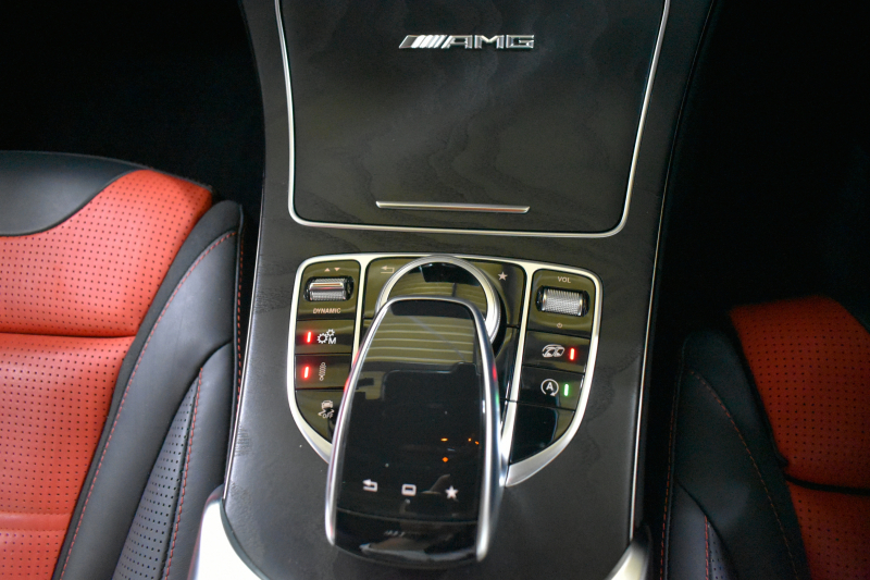 AMG Cクラス C63Sﾜｺﾞﾝ ﾚｰﾀﾞｰｾｰﾌﾃｨP V8ﾂｲﾝﾀｰﾎﾞ/510馬力 右ﾊﾝﾄﾞﾙ ﾊﾟﾉﾗﾏｻﾝﾙｰﾌ 専用19AW AMGﾊﾟﾌｫｰﾏﾝｽ/赤黒革ｼｰﾄ/ｽﾃｱﾘﾝｸﾞ/ｴｸﾞｿﾞｰｽﾄ ﾌﾞﾙﾒｽﾀｰ HUD ｴｱﾊﾞﾗﾝｽP ﾃﾞｨｽﾄﾛﾆｯｸ ﾌﾞﾗｲﾝﾄﾞS ﾚｰﾝｷｰﾌﾟ ﾅﾋﾞTV Bｶﾒﾗ ﾌｯﾄｹﾞｰﾄ ｷｰGO 2年保証