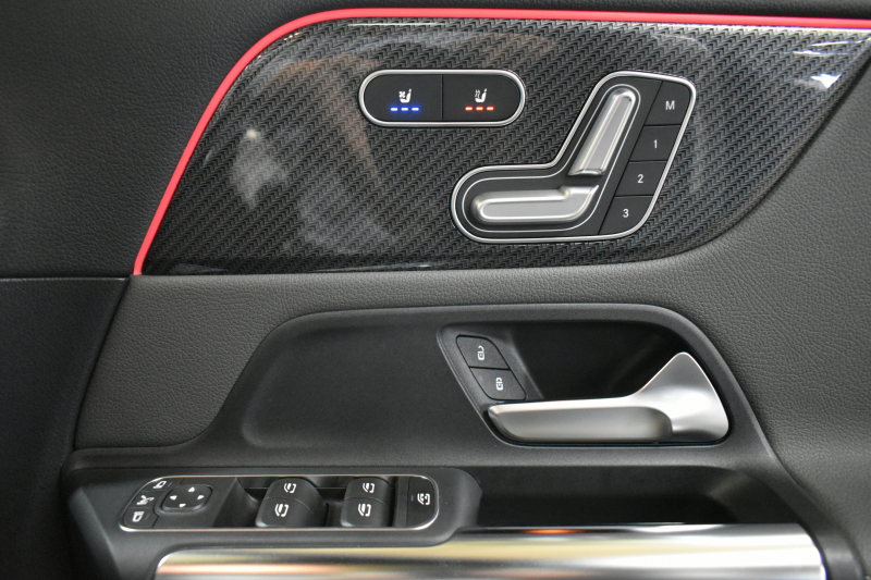 AMG GLA GLA45 S 4ﾏﾁｯｸﾌﾟﾗｽ AMGﾊﾟﾌｫｰﾏﾝｽP AMGｱﾄﾞﾊﾞﾝｽﾄﾞP ﾚｰﾀﾞｰｾｰﾌﾃｨP ﾊﾟﾉﾗﾏｻﾝﾙｰﾌ 灰黒革 ﾍﾞﾝﾁﾚｰﾀｰ ﾊﾟﾌｫｰﾏﾝｽｴｸﾞｿﾞｰｽﾄ HUD ｱﾄﾞﾊﾞﾝｽﾄﾞｻｳﾝﾄﾞ MBUXﾅﾋﾞTV 360ｶﾒﾗ ﾌｯﾄｹﾞｰﾄ ﾃﾞｨｽﾄﾛ ﾌﾞﾗｲﾝﾄﾞS 2年保証