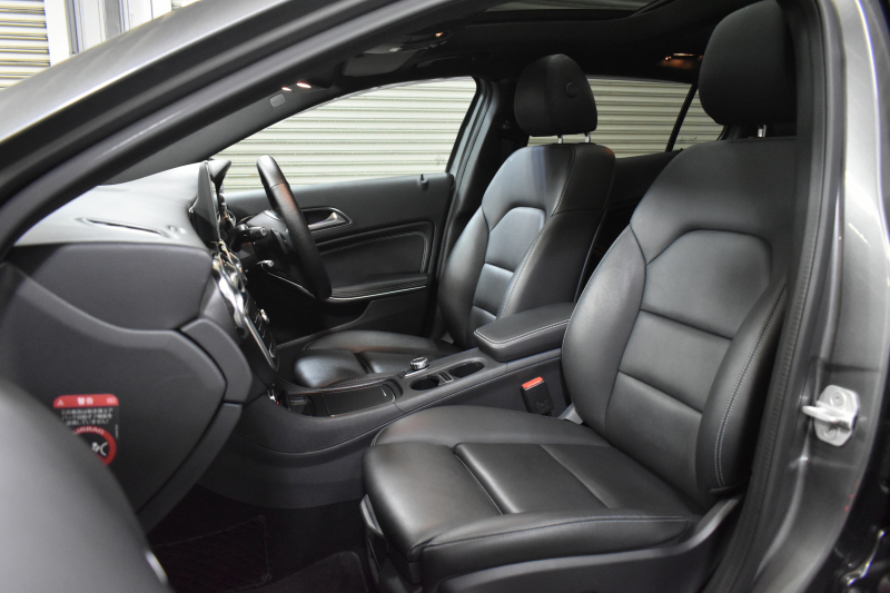 メルセデスベンツ GLA GLA220 4M ﾌﾟﾚﾐｱﾑP ﾚｰﾀﾞｰｾｰﾌﾃｨP 後期 4WD ﾊﾟﾉﾗﾏｻﾝﾙｰﾌ ﾊｰﾏﾝｶｰﾄﾞﾝｻｳﾝﾄﾞ ﾏﾙﾁｶﾗｰｱﾝﾋﾞｴﾝﾄ 革 ﾅﾋﾞTV ﾃﾞｨｽﾄﾛ ﾌﾞﾗｲﾝﾄﾞS ﾚｰﾝｷｰﾌﾟ ﾌｯﾄｹﾞｰﾄ ﾊﾞｯｸｶﾒﾗ ｷｰﾚｽｺﾞｰ 2年保証