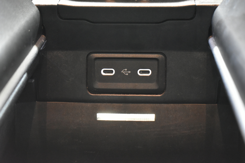 メルセデスベンツ Cクラス C220d 4ﾏﾁｯｸ ｵｰﾙﾃﾚｲﾝ ISG搭載 ﾚｻﾞｰｴｸｽｸﾙｰｼﾌﾞP ﾚｰﾀﾞｰｾｰﾌﾃｨP 1ｵｰﾅｰ ﾊﾟﾉﾗﾏｻﾝﾙｰﾌ 黒革 ARﾅﾋﾞTV ﾍｯﾄﾞｱｯﾌﾟD 360ｶﾒﾗ ﾜｲﾔﾚｽﾁｬｰｼﾞ ﾃﾞｼﾞﾀﾙﾗｲﾄ ﾃﾞｨｽﾄﾛ ﾚｰﾝｷｰﾌﾟ ｵｰﾄﾃｰﾙｹﾞｰﾄ ｷｰﾚｽｺﾞｰ 2年保証