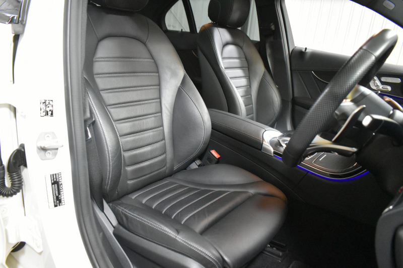 AMG Cクラス C43 4ﾏﾁｯｸ  ﾚｰﾀﾞｰｾｰﾌﾃｨP 後期型 3.0ﾘｯﾀｰV6ﾂｲﾝﾀｰﾎﾞ ﾊﾟﾉﾗﾏｻﾝﾙｰﾌ 革 ﾌﾞﾙﾒｽﾀｰｻｳﾝﾄﾞ 液晶ﾒｰﾀｰ HUD ｴｱﾊﾞﾗﾝｽP ﾌｯﾄﾄﾗﾝｸ ｴｱﾛ19AW LEDﾍｯﾄﾞﾗｲﾄ ﾃﾞｨｽﾄﾛ ﾌﾞﾗｲﾝﾄﾞS ﾚｰﾝｷｰﾌﾟ ﾅﾋﾞTV Bｶﾒﾗ 2年保証
