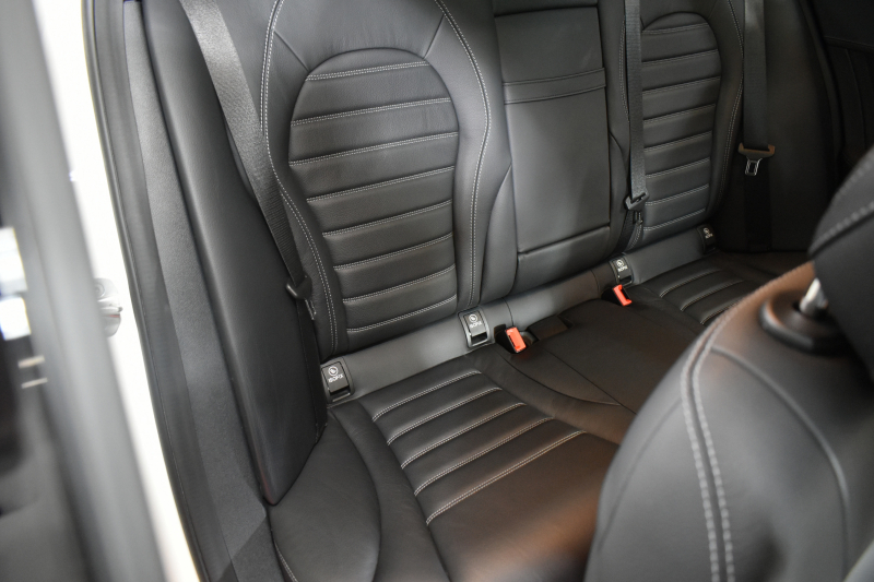 AMG Cクラス C43 4ﾏﾁｯｸ  ﾚｰﾀﾞｰｾｰﾌﾃｨP 後期型 3.0ﾘｯﾀｰV6ﾂｲﾝﾀｰﾎﾞ ﾊﾟﾉﾗﾏｻﾝﾙｰﾌ 革 ﾌﾞﾙﾒｽﾀｰｻｳﾝﾄﾞ 液晶ﾒｰﾀｰ HUD ｴｱﾊﾞﾗﾝｽP ﾌｯﾄﾄﾗﾝｸ ｴｱﾛ19AW LEDﾍｯﾄﾞﾗｲﾄ ﾃﾞｨｽﾄﾛ ﾌﾞﾗｲﾝﾄﾞS ﾚｰﾝｷｰﾌﾟ ﾅﾋﾞTV Bｶﾒﾗ 2年保証