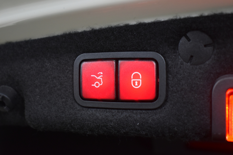 AMG Cクラス C43 4ﾏﾁｯｸ  ﾚｰﾀﾞｰｾｰﾌﾃｨP 後期型 3.0ﾘｯﾀｰV6ﾂｲﾝﾀｰﾎﾞ ﾊﾟﾉﾗﾏｻﾝﾙｰﾌ 革 ﾌﾞﾙﾒｽﾀｰｻｳﾝﾄﾞ 液晶ﾒｰﾀｰ HUD ｴｱﾊﾞﾗﾝｽP ﾌｯﾄﾄﾗﾝｸ ｴｱﾛ19AW LEDﾍｯﾄﾞﾗｲﾄ ﾃﾞｨｽﾄﾛ ﾌﾞﾗｲﾝﾄﾞS ﾚｰﾝｷｰﾌﾟ ﾅﾋﾞTV Bｶﾒﾗ 2年保証