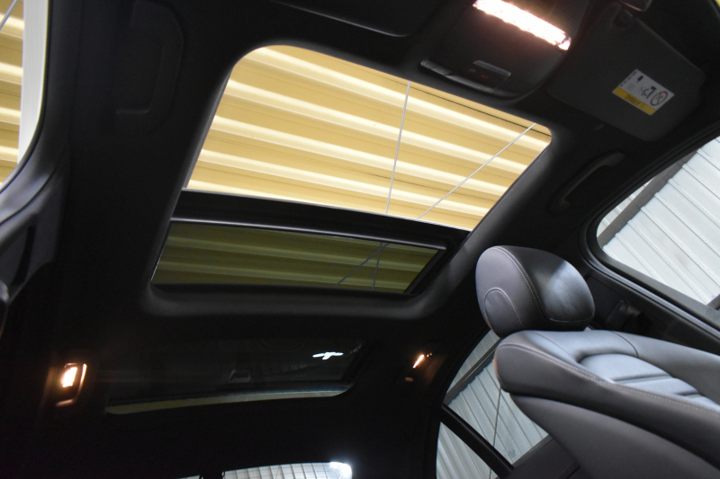 AMG Cクラス C43 4ﾏﾁｯｸ  ﾚｰﾀﾞｰｾｰﾌﾃｨP 後期型 3.0ﾘｯﾀｰV6ﾂｲﾝﾀｰﾎﾞ ﾊﾟﾉﾗﾏｻﾝﾙｰﾌ 革 ﾌﾞﾙﾒｽﾀｰｻｳﾝﾄﾞ 液晶ﾒｰﾀｰ HUD ｴｱﾊﾞﾗﾝｽP ﾌｯﾄﾄﾗﾝｸ ｴｱﾛ19AW LEDﾍｯﾄﾞﾗｲﾄ ﾃﾞｨｽﾄﾛ ﾌﾞﾗｲﾝﾄﾞS ﾚｰﾝｷｰﾌﾟ ﾅﾋﾞTV Bｶﾒﾗ 2年保証