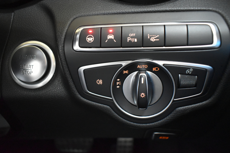 メルセデスベンツ Cクラス C200 ﾜｺﾞﾝ 4ﾏﾁｯｸ ｽﾎﾟｰﾂ 本革仕様 ﾚｰﾀﾞｰｾｰﾌﾃｨP 1ｵｰﾅｰ 2.0ﾘｯﾀｰ/184馬力 燃費13.7km ｺﾗﾑ9速AT ﾋｰﾀｰ黒本革 ﾃﾞｨｽﾄﾛ BSM Lｷｰﾌﾟ HUD AMGｴｱﾛ18AW ｷｰﾚｽGo ﾊﾟｰｸﾄﾛ ﾌｯﾄｹﾞｰﾄ LEDﾍｯﾄﾞﾗｲﾄ 地ﾃﾞｼﾞﾅﾋﾞ Bｶﾒﾗ 2年保証