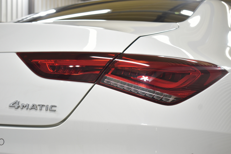 メルセデスベンツ CLAクラス CLA250 4M AMGﾗｲﾝ AMGﾚｻﾞｰｴｸｽｸﾙｰｼﾌﾞP ｱﾄﾞﾊﾞﾝｽﾄﾞP ﾅﾋﾞｹﾞｰｼｮﾝP ﾚｰﾀﾞｰｾｰﾌﾃｨP ﾊﾟﾉﾗﾏｻﾝﾙｰﾌ 黒灰革 AMGｴｱﾛ18AW MBUXﾅﾋﾞTV ﾍｯﾄﾞｱｯﾌﾟD 360ｶﾒﾗ ﾃﾞｨｽﾄﾛﾆｯｸ ﾌﾞﾗｲﾝﾄﾞｽﾎﾟｯﾄ ﾚｰﾝｷｰﾌﾟ ﾌｯﾄﾄﾗﾝｸ ｷｰﾚｽGO 2年保証