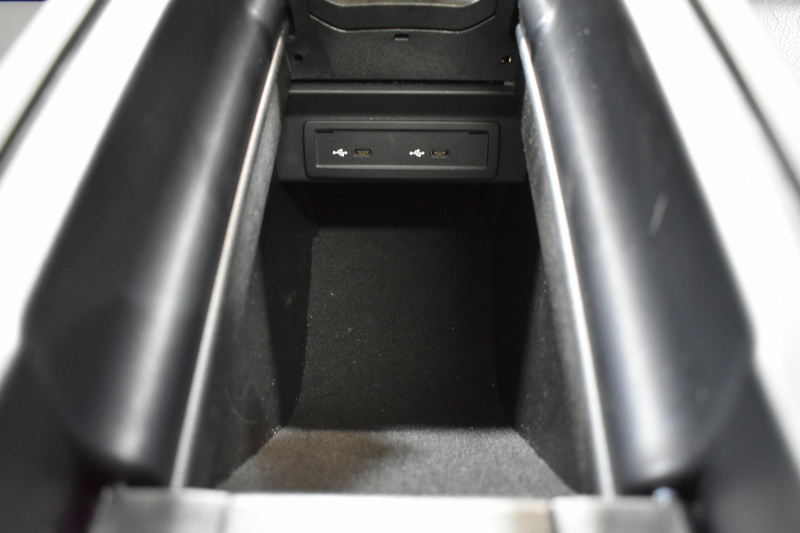 メルセデスベンツ CLAクラス CLA250 4M AMGﾗｲﾝ AMGﾚｻﾞｰｴｸｽｸﾙｰｼﾌﾞP ｱﾄﾞﾊﾞﾝｽﾄﾞP ﾅﾋﾞｹﾞｰｼｮﾝP ﾚｰﾀﾞｰｾｰﾌﾃｨP ﾊﾟﾉﾗﾏｻﾝﾙｰﾌ 黒灰革 AMGｴｱﾛ18AW MBUXﾅﾋﾞTV ﾍｯﾄﾞｱｯﾌﾟD 360ｶﾒﾗ ﾃﾞｨｽﾄﾛﾆｯｸ ﾌﾞﾗｲﾝﾄﾞｽﾎﾟｯﾄ ﾚｰﾝｷｰﾌﾟ ﾌｯﾄﾄﾗﾝｸ ｷｰﾚｽGO 2年保証