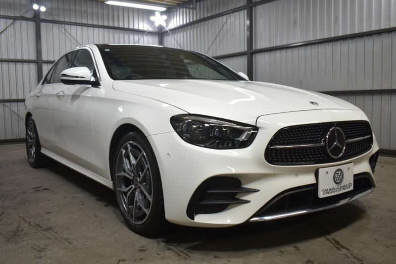 メルセデスベンツ Eクラス E200 ｽﾎﾟｰﾂ BSG搭載 ｴｸｽｸﾙｰｼﾌﾞP AMGﾗｲﾝｲﾝﾃﾘｱP ﾚｰﾀﾞｰｾｰﾌﾃｨP 後期型 ﾊﾟﾉﾗﾏｻﾝﾙｰﾌ 革 ﾌﾞﾙﾒｽﾀｰ HUD ｴｱﾊﾞﾗﾝｽP ﾊﾟﾜｰﾄﾗﾝｸ AMGｴｱﾛ19AW MBUXARﾅﾋﾞTV 360ｶﾒﾗ ﾜｲﾔﾚｽﾁｬｰｼﾞ ﾃﾞｨｽﾄﾛ ﾌﾞﾗｲﾝﾄﾞS ﾚｰﾝｷｰﾌﾟ 2年保証