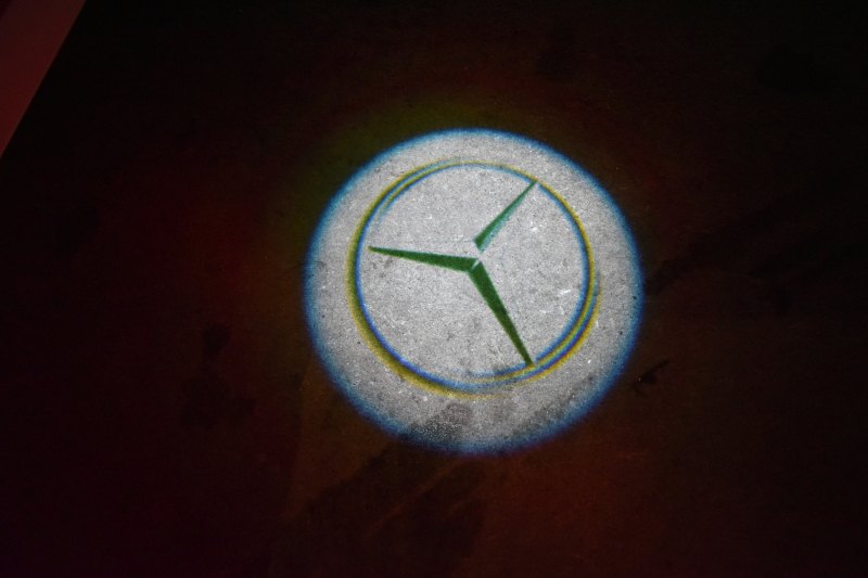 メルセデスベンツ Eクラス E200 ｽﾎﾟｰﾂ BSG搭載 ｴｸｽｸﾙｰｼﾌﾞP AMGﾗｲﾝｲﾝﾃﾘｱP ﾚｰﾀﾞｰｾｰﾌﾃｨP 後期型 ﾊﾟﾉﾗﾏｻﾝﾙｰﾌ 革 ﾌﾞﾙﾒｽﾀｰ HUD ｴｱﾊﾞﾗﾝｽP ﾊﾟﾜｰﾄﾗﾝｸ AMGｴｱﾛ19AW MBUXARﾅﾋﾞTV 360ｶﾒﾗ ﾜｲﾔﾚｽﾁｬｰｼﾞ ﾃﾞｨｽﾄﾛ ﾌﾞﾗｲﾝﾄﾞS ﾚｰﾝｷｰﾌﾟ 2年保証