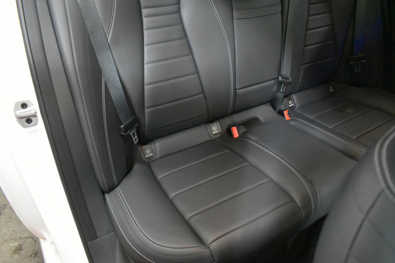 メルセデスベンツ Eクラス E200 ｽﾎﾟｰﾂ BSG搭載 ｴｸｽｸﾙｰｼﾌﾞP AMGﾗｲﾝｲﾝﾃﾘｱP ﾚｰﾀﾞｰｾｰﾌﾃｨP 後期型 ﾊﾟﾉﾗﾏｻﾝﾙｰﾌ 革 ﾌﾞﾙﾒｽﾀｰ HUD ｴｱﾊﾞﾗﾝｽP ﾊﾟﾜｰﾄﾗﾝｸ AMGｴｱﾛ19AW MBUXARﾅﾋﾞTV 360ｶﾒﾗ ﾜｲﾔﾚｽﾁｬｰｼﾞ ﾃﾞｨｽﾄﾛ ﾌﾞﾗｲﾝﾄﾞS ﾚｰﾝｷｰﾌﾟ 2年保証