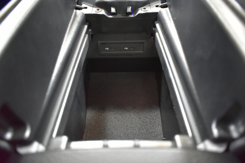 メルセデスベンツ Eクラス E200 ｽﾎﾟｰﾂ BSG搭載 ｴｸｽｸﾙｰｼﾌﾞP AMGﾗｲﾝｲﾝﾃﾘｱP ﾚｰﾀﾞｰｾｰﾌﾃｨP 後期型 1ｵｰﾅｰ ﾊﾟﾉﾗﾏｻﾝﾙｰﾌ 革 ﾌﾞﾙﾒｽﾀｰ HUD ｴｱﾊﾞﾗﾝｽP ﾊﾟﾜｰﾄﾗﾝｸ AMGｴｱﾛ19AW MBUXARﾅﾋﾞTV 360ｶﾒﾗ ﾜｲﾔﾚｽﾁｬｰｼﾞ ﾃﾞｨｽﾄﾛ ﾌﾞﾗｲﾝﾄﾞS ﾚｰﾝｷｰﾌﾟ 2年保証