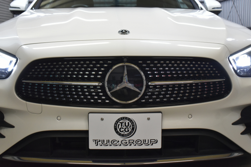 メルセデスベンツ Eクラス E200 ｽﾎﾟｰﾂ BSG搭載 ｴｸｽｸﾙｰｼﾌﾞP AMGﾗｲﾝｲﾝﾃﾘｱP ﾚｰﾀﾞｰｾｰﾌﾃｨP 後期型 1ｵｰﾅｰ ﾊﾟﾉﾗﾏｻﾝﾙｰﾌ 革 ﾌﾞﾙﾒｽﾀｰ HUD ｴｱﾊﾞﾗﾝｽP ﾊﾟﾜｰﾄﾗﾝｸ AMGｴｱﾛ19AW MBUXARﾅﾋﾞTV 360ｶﾒﾗ ﾜｲﾔﾚｽﾁｬｰｼﾞ ﾃﾞｨｽﾄﾛ ﾌﾞﾗｲﾝﾄﾞS ﾚｰﾝｷｰﾌﾟ 2年保証