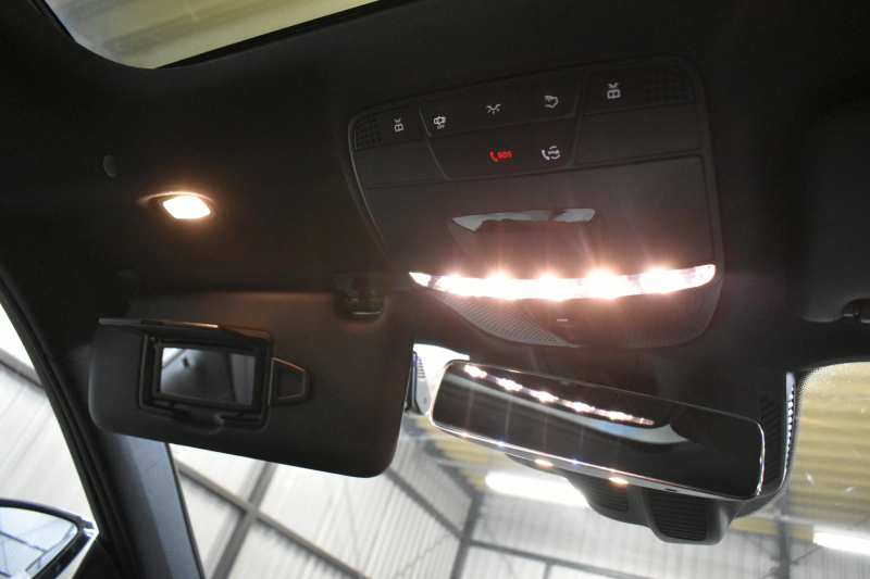 メルセデスベンツ Eクラス E200 ｽﾎﾟｰﾂ BSG搭載 ｴｸｽｸﾙｰｼﾌﾞP AMGﾗｲﾝｲﾝﾃﾘｱP ﾚｰﾀﾞｰｾｰﾌﾃｨP 後期型 1ｵｰﾅｰ ﾊﾟﾉﾗﾏｻﾝﾙｰﾌ 革 ﾌﾞﾙﾒｽﾀｰ HUD ｴｱﾊﾞﾗﾝｽP ﾊﾟﾜｰﾄﾗﾝｸ AMGｴｱﾛ19AW MBUXARﾅﾋﾞTV 360ｶﾒﾗ ﾜｲﾔﾚｽﾁｬｰｼﾞ ﾃﾞｨｽﾄﾛ ﾌﾞﾗｲﾝﾄﾞS ﾚｰﾝｷｰﾌﾟ 2年保証