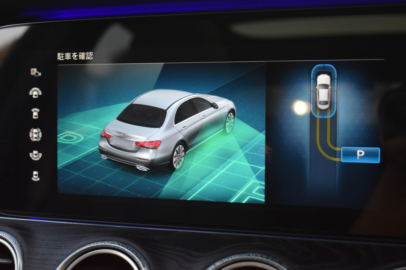 メルセデスベンツ Eクラス E200 ｽﾎﾟｰﾂ BSG搭載 ｴｸｽｸﾙｰｼﾌﾞP AMGﾗｲﾝｲﾝﾃﾘｱP ﾚｰﾀﾞｰｾｰﾌﾃｨP 後期型 1ｵｰﾅｰ ﾊﾟﾉﾗﾏｻﾝﾙｰﾌ 革 ﾌﾞﾙﾒｽﾀｰ HUD ｴｱﾊﾞﾗﾝｽP ﾊﾟﾜｰﾄﾗﾝｸ AMGｴｱﾛ19AW MBUXARﾅﾋﾞTV 360ｶﾒﾗ ﾜｲﾔﾚｽﾁｬｰｼﾞ ﾃﾞｨｽﾄﾛ ﾌﾞﾗｲﾝﾄﾞS ﾚｰﾝｷｰﾌﾟ 2年保証