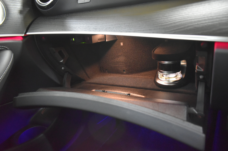 メルセデスベンツ Eクラス E200 ｽﾎﾟｰﾂ BSG搭載 ｴｸｽｸﾙｰｼﾌﾞP AMGﾗｲﾝｲﾝﾃﾘｱP ﾚｰﾀﾞｰｾｰﾌﾃｨP 後期型 1ｵｰﾅｰ ﾊﾟﾉﾗﾏｻﾝﾙｰﾌ 革 ﾌﾞﾙﾒｽﾀｰ HUD ｴｱﾊﾞﾗﾝｽP ﾊﾟﾜｰﾄﾗﾝｸ AMGｴｱﾛ19AW MBUXARﾅﾋﾞTV 360ｶﾒﾗ ﾜｲﾔﾚｽﾁｬｰｼﾞ ﾃﾞｨｽﾄﾛ ﾌﾞﾗｲﾝﾄﾞS ﾚｰﾝｷｰﾌﾟ 2年保証