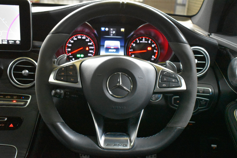 AMG GLCクーペ GLC63 S 4MATIC+ ｸｰﾍﾟ AMGｶｰﾎﾞﾝｴｸｽﾃﾘｱP ﾚｻﾞｰｴｸｽｸﾙｰｼﾌﾞP ﾚｰﾀﾞｰｾｰﾌﾃｨP 4.0ﾘｯﾀｰV8ﾂｲﾝﾀｰﾎﾞ510PS ｻﾝﾙｰﾌ ｴｱﾛ21AW 革 ﾌﾞﾙﾒｽﾀｰS HUD ﾌｯﾄｹﾞｰﾄ ﾃﾞｨｽﾄﾛ ﾌﾞﾗｲﾝﾄﾞS ﾅﾋﾞTV 360ｶﾒﾗ 2年保証