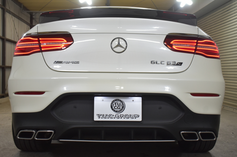 AMG GLCクーペ GLC63 S 4MATIC+ ｸｰﾍﾟ AMGｶｰﾎﾞﾝｴｸｽﾃﾘｱP ﾚｻﾞｰｴｸｽｸﾙｰｼﾌﾞP ﾚｰﾀﾞｰｾｰﾌﾃｨP 4.0ﾘｯﾀｰV8ﾂｲﾝﾀｰﾎﾞ510PS ｻﾝﾙｰﾌ ｴｱﾛ21AW 革 ﾌﾞﾙﾒｽﾀｰS HUD ﾌｯﾄｹﾞｰﾄ ﾃﾞｨｽﾄﾛ ﾌﾞﾗｲﾝﾄﾞS ﾅﾋﾞTV 360ｶﾒﾗ 2年保証