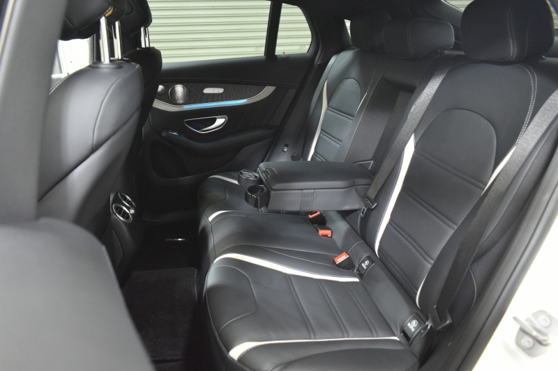 AMG GLCクーペ GLC63 S 4MATIC+ ｸｰﾍﾟ AMGｶｰﾎﾞﾝｴｸｽﾃﾘｱP ﾚｻﾞｰｴｸｽｸﾙｰｼﾌﾞP ﾚｰﾀﾞｰｾｰﾌﾃｨP 4.0ﾘｯﾀｰV8ﾂｲﾝﾀｰﾎﾞ510PS ｻﾝﾙｰﾌ ｴｱﾛ21AW 革 ﾌﾞﾙﾒｽﾀｰS HUD ﾌｯﾄｹﾞｰﾄ ﾃﾞｨｽﾄﾛ ﾌﾞﾗｲﾝﾄﾞS ﾅﾋﾞTV 360ｶﾒﾗ 2年保証