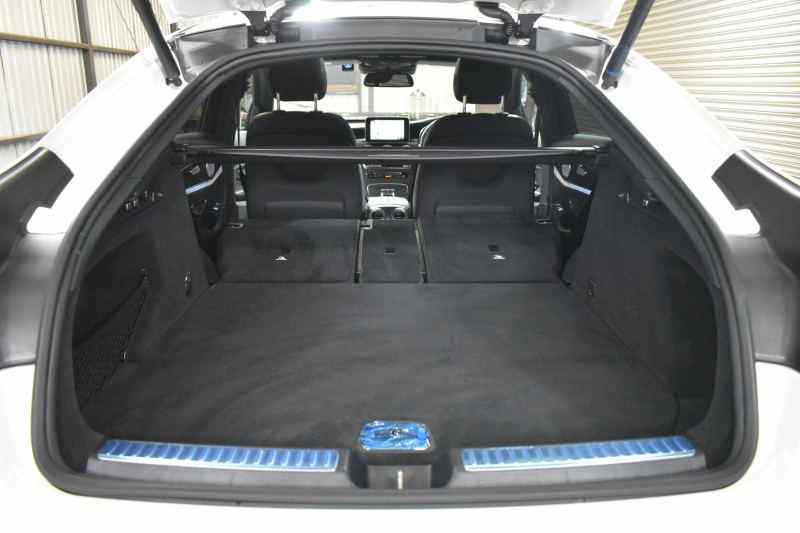 AMG GLCクーペ GLC63 S 4MATIC+ ｸｰﾍﾟ AMGｶｰﾎﾞﾝｴｸｽﾃﾘｱP ﾚｻﾞｰｴｸｽｸﾙｰｼﾌﾞP ﾚｰﾀﾞｰｾｰﾌﾃｨP 4.0ﾘｯﾀｰV8ﾂｲﾝﾀｰﾎﾞ510PS ｻﾝﾙｰﾌ ｴｱﾛ21AW 革 ﾌﾞﾙﾒｽﾀｰS HUD ﾌｯﾄｹﾞｰﾄ ﾃﾞｨｽﾄﾛ ﾌﾞﾗｲﾝﾄﾞS ﾅﾋﾞTV 360ｶﾒﾗ 2年保証