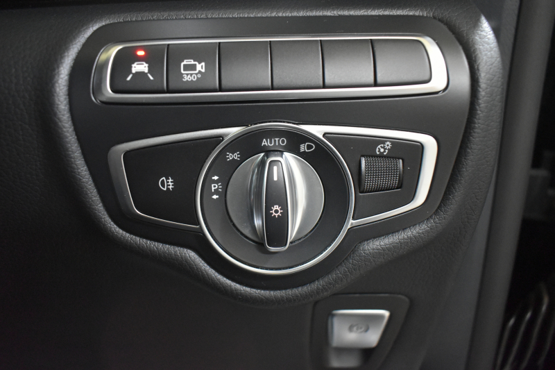 メルセデスベンツ Vクラス V220d ｱﾊﾞﾝｷﾞｬﾙﾄﾞ ﾛﾝｸﾞ AMGﾗｲﾝ ﾚｰﾀﾞｰｾｰﾌﾃｨP  ﾊﾟﾉﾗﾏｻﾝﾙｰﾌ 革 AMGｴｱﾛ19AW ﾌﾞﾙﾒｽﾀｰｻｳﾝﾄﾞ MBUXﾅﾋﾞTV 360ｶﾒﾗ ﾃﾞｨｽﾄﾛ ﾌﾞﾗｲﾝﾄﾞS 両側電動ｽﾗｲﾄﾞﾄﾞｱ ｵｰﾄﾃｰﾙｹﾞｰﾄ 2年保証