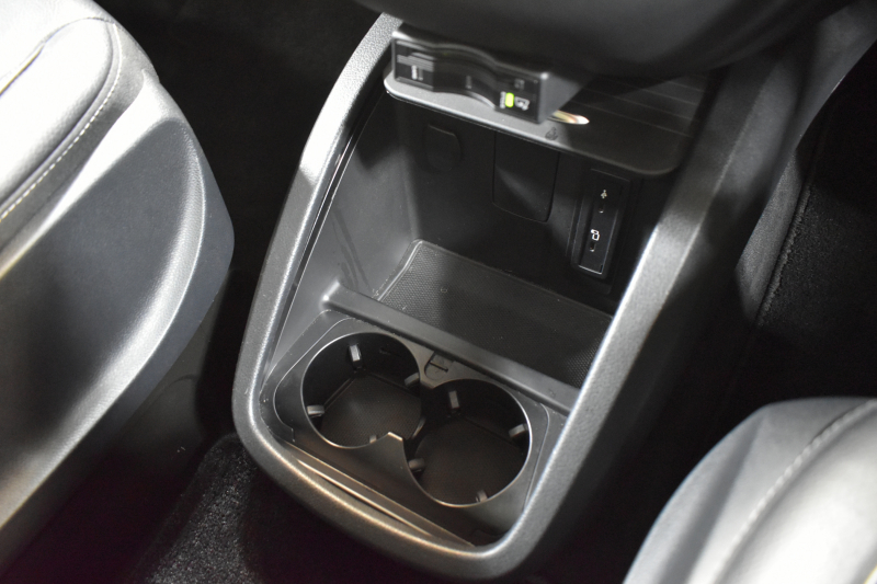 メルセデスベンツ Vクラス V220d ｱﾊﾞﾝｷﾞｬﾙﾄﾞ ﾛﾝｸﾞ AMGﾗｲﾝ ﾚｰﾀﾞｰｾｰﾌﾃｨP  ﾊﾟﾉﾗﾏｻﾝﾙｰﾌ 革 AMGｴｱﾛ19AW ﾌﾞﾙﾒｽﾀｰｻｳﾝﾄﾞ MBUXﾅﾋﾞTV 360ｶﾒﾗ ﾃﾞｨｽﾄﾛ ﾌﾞﾗｲﾝﾄﾞS 両側電動ｽﾗｲﾄﾞﾄﾞｱ ｵｰﾄﾃｰﾙｹﾞｰﾄ 2年保証