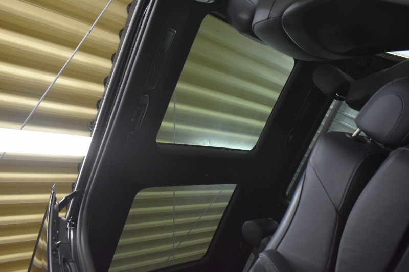 メルセデスベンツ Vクラス V220d ｱﾊﾞﾝｷﾞｬﾙﾄﾞ ﾛﾝｸﾞ AMGﾗｲﾝ ﾚｰﾀﾞｰｾｰﾌﾃｨP  ﾊﾟﾉﾗﾏｻﾝﾙｰﾌ 革 AMGｴｱﾛ19AW ﾌﾞﾙﾒｽﾀｰｻｳﾝﾄﾞ MBUXﾅﾋﾞTV 360ｶﾒﾗ ﾃﾞｨｽﾄﾛ ﾌﾞﾗｲﾝﾄﾞS 両側電動ｽﾗｲﾄﾞﾄﾞｱ ｵｰﾄﾃｰﾙｹﾞｰﾄ 2年保証