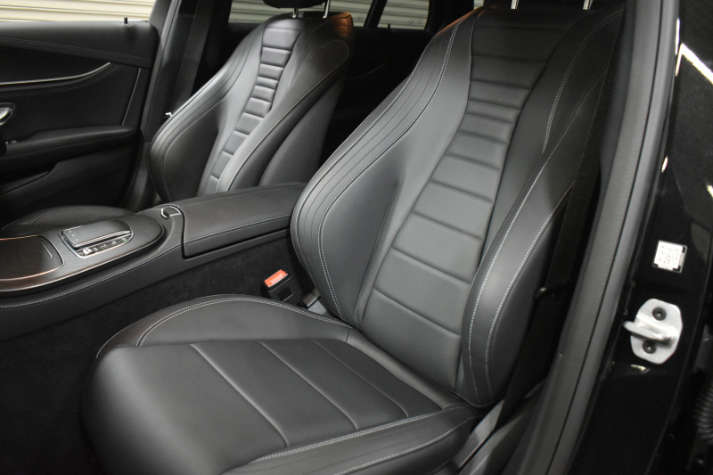 メルセデスベンツ Eクラス E200ﾜｺﾞﾝ ｽﾎﾟｰﾂ BSG搭載 ｴｸｽｸﾙｰｼﾌﾞ AMGﾗｲﾝｲﾝﾃﾘｱ ﾚｰﾀﾞｰｾｰﾌﾃｨP 後期型 MEｺﾈ 全席ﾋｰﾀｰ黒革 ACC AMGｴｱﾛ 電動ﾘｱｹﾞｰﾄ ﾍｯﾄﾞｱｯﾌﾟﾃﾞｨｽﾌﾟﾚｲ ﾌﾞﾙﾒｽﾀｰS 地ﾃﾞｼﾞ360ｶﾒﾗ 2年保証