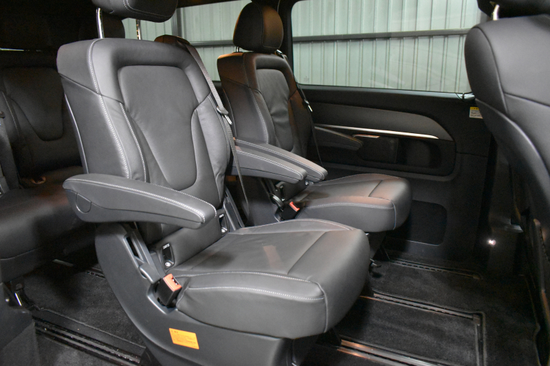 メルセデスベンツ Vクラス V220d ｱﾊﾞﾝｷﾞｬﾙﾄﾞｴｸｽﾄﾗﾛﾝｸﾞ AMGﾗｲﾝ ﾚｰﾀﾞｰP 2.2L直4ﾀｰﾎﾞ ﾋｰﾀｰ黒革 ﾌﾞﾙﾒｽﾀｰS ﾃﾞｨｽﾄﾛ ﾌﾞﾗｲﾝﾄﾞｽﾎﾟｯﾄ Lｷｰﾌﾟ AMGｴｱﾛ19AW 両側電動ｽﾗｲﾄﾞﾄﾞｱ 電動Rｹﾞｰﾄ 地ﾃﾞｼﾞﾅﾋﾞ360ｶﾒﾗ 2年保証