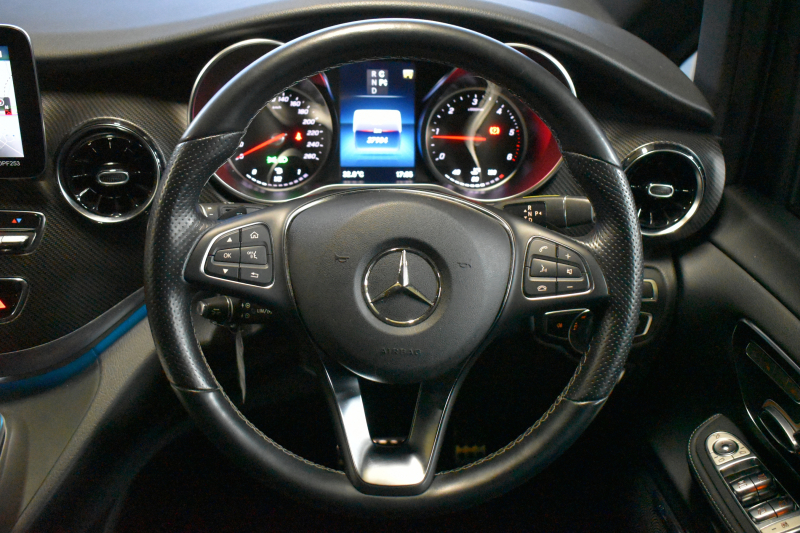 メルセデスベンツ Vクラス V220d ｱﾊﾞﾝｷﾞｬﾙﾄﾞｴｸｽﾄﾗﾛﾝｸﾞ AMGﾗｲﾝ ﾚｰﾀﾞｰP 2.2L直4ﾀｰﾎﾞ ﾋｰﾀｰ黒革 ﾌﾞﾙﾒｽﾀｰS ﾃﾞｨｽﾄﾛ ﾌﾞﾗｲﾝﾄﾞｽﾎﾟｯﾄ Lｷｰﾌﾟ AMGｴｱﾛ19AW 両側電動ｽﾗｲﾄﾞﾄﾞｱ 電動Rｹﾞｰﾄ 地ﾃﾞｼﾞﾅﾋﾞ360ｶﾒﾗ 2年保証