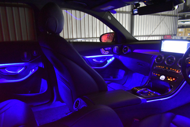 メルセデスベンツ Cクラス C200 ﾛｰﾚｳｽED ｽﾎﾟｰﾂﾌﾟﾗｽP ﾚｻﾞｰｴｸｽｸﾙｰｼﾌﾞP ﾚｰﾀﾞｰｾｰﾌﾃｨP 後期 ﾊﾟﾉﾗﾏｻﾝﾙｰﾌ 革 ﾍﾞﾝﾁﾚｰﾀｰ ﾌﾞﾙﾒｽﾀｰS HUD 360ｶﾒﾗ ｴｱﾊﾞﾗﾝｽP 液晶ﾒｰﾀｰ ﾌｯﾄﾄﾗﾝｸ AMGｴｱﾛ18AW ﾃﾞｨｽﾄﾛ ﾌﾞﾗｲﾝﾄﾞS ﾚｰﾝｷｰﾌﾟ ﾅﾋﾞTV ｷｰﾚｽｺﾞｰ 2年保証