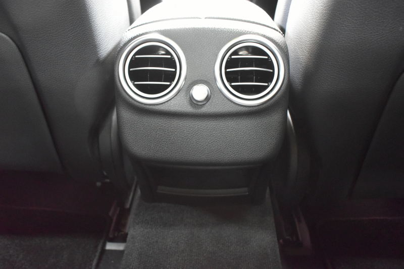 メルセデスベンツ Cクラス C220d AVG AMGﾗｲﾝ ﾚｻﾞｰｴｸｽｸﾙｰｼﾌﾞP ﾚｰﾀﾞｰｾｰﾌﾃｨP 後期 ﾊﾟﾉﾗﾏｻﾝﾙｰﾌ 革 ﾌﾞﾙﾒｽﾀｰS HUD ｴｱﾊﾞﾗﾝｽP 液晶ﾒｰﾀｰ ﾌｯﾄﾄﾗﾝｸ AMGｴｱﾛ18AW ﾃﾞｨｽﾄﾛ ﾌﾞﾗｲﾝﾄﾞS ﾚｰﾝｷｰﾌﾟ ﾅﾋﾞTV Bｶﾒﾗ ｷｰﾚｽｺﾞｰ 2年保証