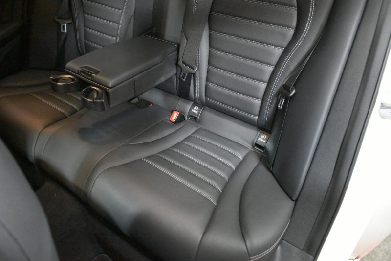 メルセデスベンツ Cクラス C220d AVG AMGﾗｲﾝ ﾚｻﾞｰｴｸｽｸﾙｰｼﾌﾞP ﾚｰﾀﾞｰｾｰﾌﾃｨP 後期 ﾊﾟﾉﾗﾏｻﾝﾙｰﾌ 革 ﾌﾞﾙﾒｽﾀｰS HUD ｴｱﾊﾞﾗﾝｽP 液晶ﾒｰﾀｰ ﾌｯﾄﾄﾗﾝｸ AMGｴｱﾛ18AW ﾃﾞｨｽﾄﾛ ﾌﾞﾗｲﾝﾄﾞS ﾚｰﾝｷｰﾌﾟ ﾅﾋﾞTV Bｶﾒﾗ ｷｰﾚｽｺﾞｰ 2年保証