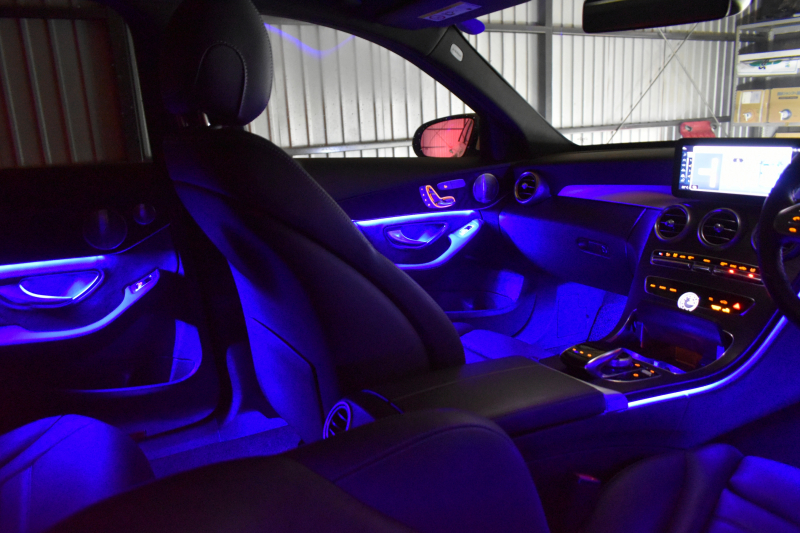 メルセデスベンツ Cクラス C220d AVG AMGﾗｲﾝ ﾚｻﾞｰｴｸｽｸﾙｰｼﾌﾞP ﾚｰﾀﾞｰｾｰﾌﾃｨP 後期 ﾊﾟﾉﾗﾏｻﾝﾙｰﾌ 革 ﾌﾞﾙﾒｽﾀｰS HUD ｴｱﾊﾞﾗﾝｽP 液晶ﾒｰﾀｰ ﾌｯﾄﾄﾗﾝｸ AMGｴｱﾛ18AW ﾃﾞｨｽﾄﾛ ﾌﾞﾗｲﾝﾄﾞS ﾚｰﾝｷｰﾌﾟ ﾅﾋﾞTV Bｶﾒﾗ ｷｰﾚｽｺﾞｰ 2年保証