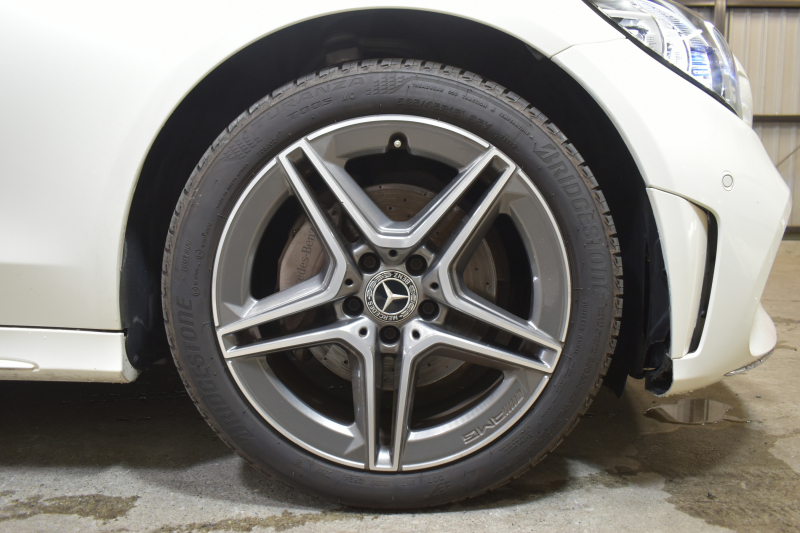 メルセデスベンツ Cクラス C220d AVG AMGﾗｲﾝ ﾚｻﾞｰｴｸｽｸﾙｰｼﾌﾞP ﾚｰﾀﾞｰｾｰﾌﾃｨP 後期 ﾊﾟﾉﾗﾏｻﾝﾙｰﾌ 革 ﾌﾞﾙﾒｽﾀｰS HUD ｴｱﾊﾞﾗﾝｽP 液晶ﾒｰﾀｰ ﾌｯﾄﾄﾗﾝｸ AMGｴｱﾛ18AW ﾃﾞｨｽﾄﾛ ﾌﾞﾗｲﾝﾄﾞS ﾚｰﾝｷｰﾌﾟ ﾅﾋﾞTV Bｶﾒﾗ ｷｰﾚｽｺﾞｰ 2年保証