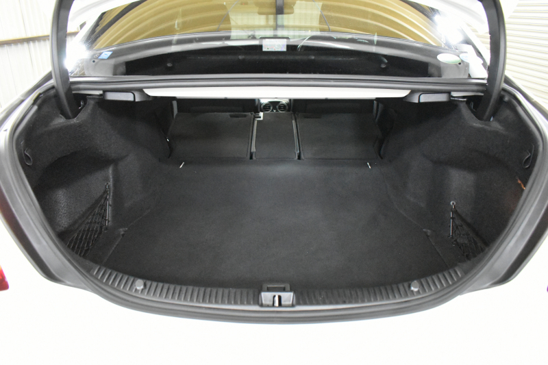 メルセデスベンツ Cクラス C200AVG AMGﾗｲﾝ ﾚｻﾞｰｴｸｽｸﾙｰｼﾌﾞ ﾚｰﾀﾞｰｾｰﾌﾃｨP 2年保証 高出力Eg ﾋｰﾀｰ黒本革  ﾃﾞｨｽﾄﾛﾆｯｸ ﾌﾞﾗｲﾝﾄﾞS ｷ-ﾚｽGo AMGｴｱﾛ18AW 電動Fﾄﾗﾝｸ ﾍｯﾄﾞUPﾃﾞｨｽﾌﾟﾚｲ 地ﾃﾞｼﾞBｶﾒ