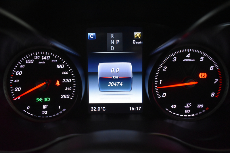 メルセデスベンツ Cクラス C200AVG AMGﾗｲﾝ ﾚｻﾞｰｴｸｽｸﾙｰｼﾌﾞ ﾚｰﾀﾞｰｾｰﾌﾃｨP 2年保証 高出力Eg ﾋｰﾀｰ黒本革  ﾃﾞｨｽﾄﾛﾆｯｸ ﾌﾞﾗｲﾝﾄﾞS ｷ-ﾚｽGo AMGｴｱﾛ18AW 電動Fﾄﾗﾝｸ ﾍｯﾄﾞUPﾃﾞｨｽﾌﾟﾚｲ 地ﾃﾞｼﾞBｶﾒ