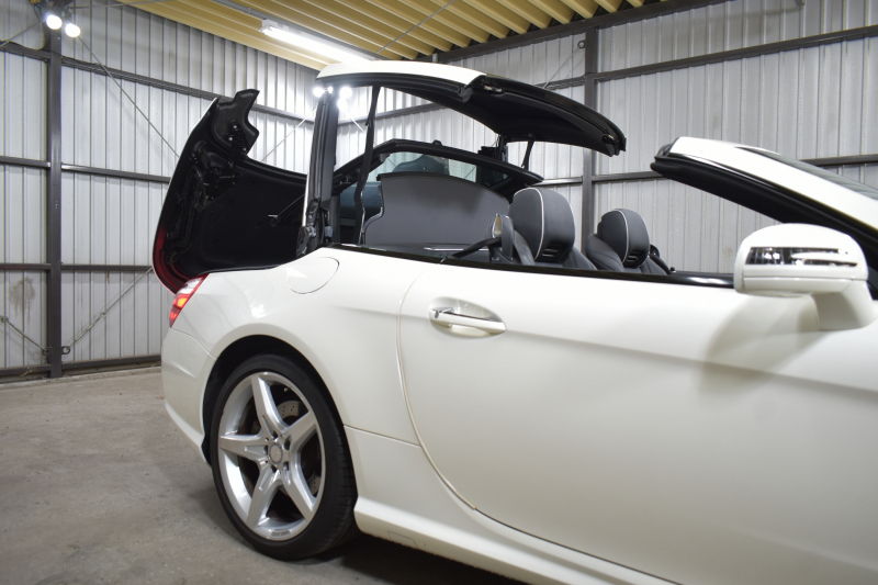 メルセデスベンツ SLクラス SL350 ﾚｰﾀﾞｰｾｰﾌﾃｨP ﾏｼﾞｯｸｽｶｲﾙｰﾌ ｴｱｽｶｰﾌ ﾋｰﾀｰ/ﾍﾞﾝﾁﾚｰﾀｰ黒革 ﾃﾞｨｽﾄﾛ ﾌﾞﾗｲﾝﾄﾞｽﾎﾟｯﾄ Lｷｰﾌﾟ AMGｴｱﾛ19AW ｷｰﾚｽGO PTS ﾌｯﾄﾄﾗﾝｸ 地ﾃﾞｼﾞﾅﾋﾞBｶﾒﾗ 2年保証