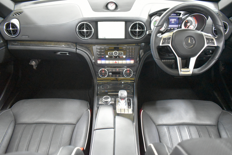 メルセデスベンツ SLクラス SL350 ﾚｰﾀﾞｰｾｰﾌﾃｨP ﾏｼﾞｯｸｽｶｲﾙｰﾌ ｴｱｽｶｰﾌ ﾋｰﾀｰ/ﾍﾞﾝﾁﾚｰﾀｰ黒革 ﾃﾞｨｽﾄﾛ ﾌﾞﾗｲﾝﾄﾞｽﾎﾟｯﾄ Lｷｰﾌﾟ AMGｴｱﾛ19AW ｷｰﾚｽGO PTS ﾌｯﾄﾄﾗﾝｸ 地ﾃﾞｼﾞﾅﾋﾞBｶﾒﾗ 2年保証