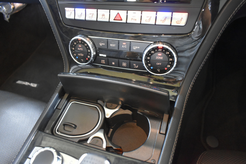 メルセデスベンツ SLクラス SL350 ﾚｰﾀﾞｰｾｰﾌﾃｨP ﾏｼﾞｯｸｽｶｲﾙｰﾌ ｴｱｽｶｰﾌ ﾋｰﾀｰ/ﾍﾞﾝﾁﾚｰﾀｰ黒革 ﾃﾞｨｽﾄﾛ ﾌﾞﾗｲﾝﾄﾞｽﾎﾟｯﾄ Lｷｰﾌﾟ AMGｴｱﾛ19AW ｷｰﾚｽGO PTS ﾌｯﾄﾄﾗﾝｸ 地ﾃﾞｼﾞﾅﾋﾞBｶﾒﾗ 2年保証