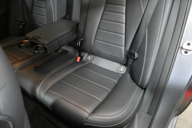 メルセデスベンツ Eクラス E200 ｽﾎﾟｰﾂ BSG搭載 ｴｸｽｸﾙｰｼﾌﾞP AMGﾗｲﾝｲﾝﾃﾘｱP ﾚｰﾀﾞｰｾｰﾌﾃｨP 後期型 ﾏｯﾄｸﾞﾚｰ ﾊﾟﾉﾗﾏｻﾝﾙｰﾌ 革 ﾌﾞﾙﾒｽﾀｰ HUD ｴｱﾊﾞﾗﾝｽP ﾊﾟﾜｰﾄﾗﾝｸ AMGｴｱﾛ19AW MBUXARﾅﾋﾞTV 360ｶﾒﾗ ﾜｲﾔﾚｽﾁｬｰｼﾞ ﾃﾞｨｽﾄﾛ ﾌﾞﾗｲﾝﾄﾞS ﾚｰﾝｷｰﾌﾟ 2年保証