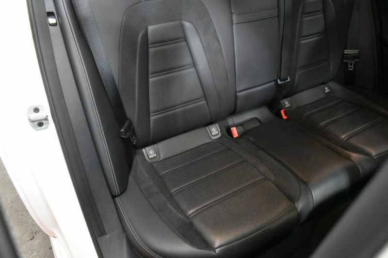 AMG Eクラス E53 4ﾏﾁｯｸ+ ﾜｺﾞﾝ ISG搭載 ｴｸｽｸﾙｰｼﾌﾞP ﾚｰﾀﾞｰｾｰﾌﾃｨP ﾊﾟﾉﾗﾏｻﾝﾙｰﾌ 革 ﾍﾞﾝﾁﾚｰﾀｰ ﾏｯｻｰｼﾞ ﾌﾞﾙﾒｽﾀｰS HUD ﾌｯﾄｹﾞｰﾄ ｴｱﾛ20AW ﾃﾞｨｽﾄﾛ ﾌﾞﾗｲﾝﾄﾞS ﾚｰﾝｷｰﾌﾟ ﾅﾋﾞTV 360ｶﾒﾗ ｷｰﾚｽｺﾞｰ 2年保証